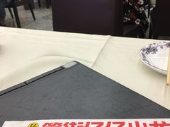大堂-簋街仔仔小龙虾(总店)