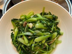 -鱼鲜饭香·招牌汽锅剁椒鱼头王