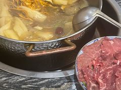 -乳仔牛牦牛汤锅 烤羊排(松潘古城店)