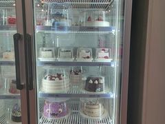 -DQ·蛋糕·冰淇淋(大宁国际商业广场店)