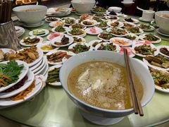 -桥香园云南过桥米线(金马碧鸡店)