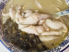 -明呈黄鱼面馆(斜土路店)