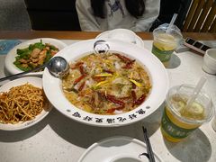 -江渔儿酸菜鱼(奥园广场金发购物中心店)