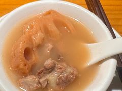-莲餐厅·湖北菜·潜江小龙虾店(愚园路店)