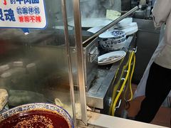-西部马华清真兰州牛肉面·烧烤夜市(三里河店)