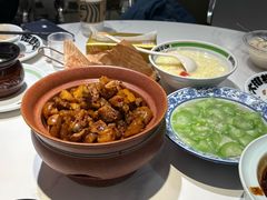 酸萝卜烧猪脚-欧记大排档·景德菜(上海首店)