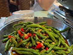-昱龙大盆牛蛙馆(三兴街总店)