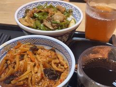 -吉野家(成都时代奥莱店)