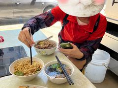 -华威达牛庄(黄埔大道西店)