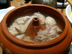 -云海肴·汽锅鸡·云南代表菜(天山百盛优客店)