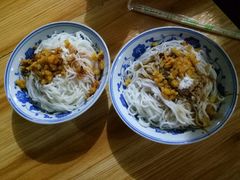 -高师傅特色米粉汤包(建设路店)