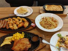 -萨莉亚意式餐厅(长安万达店)