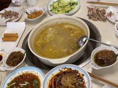 -土连锅·现熬养生汤锅(梁家巷店)