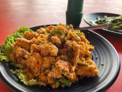 咸蛋黄软壳蟹-大树下海鲜饭店
