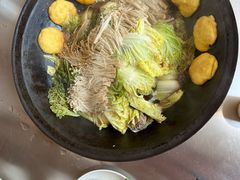 -粘豆包柴火铁锅炖