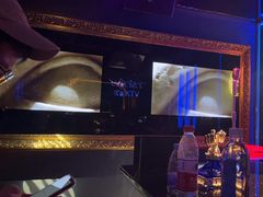 -温莎KTV(珠江路店)