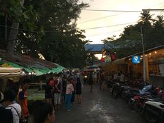 -拉威海鲜市场