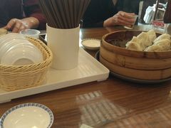 -笑来喜馄饨小笼工坊店(湖滨街店)