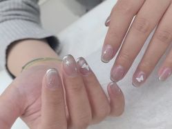 -赢韵美甲美睫瑞士净斑中心