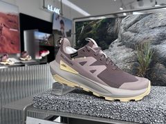 -SALOMON萨洛蒙(青岛海信店)