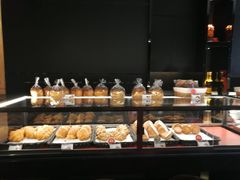 -Salon de The de Joel Robuchon(外滩18号店)