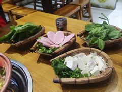 -阿婆情腊排骨火锅(饮玉巷店)