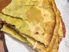 老兰家特色牛肉馅饼-老兰家传统烧烤炒菜泡馍(小南门店)