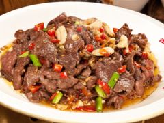 小炒牛肉-兔槽江湖菜·重庆璧山兔(水围店)