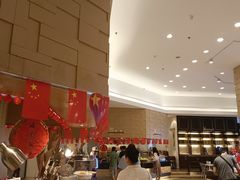 -亚龙湾希尔顿自助餐厅·海鲜·烧烤·沙滩BBQ·现场乐队