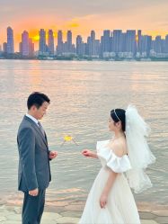 -青禾蒙娜丽莎婚纱摄影(武汉总店)