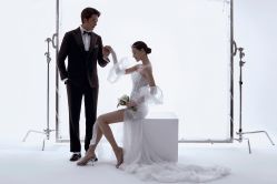 点击看大图 -挪娅婚纱摄影皇家会所