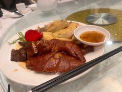 -御满江海鲜酒家(洛溪新城店)