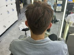 -藤野造型烫发染发