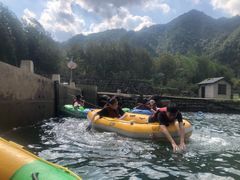 -龙井峡漂流