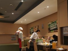 -海底捞火锅(新松江路店)