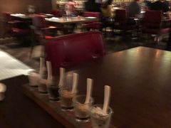 大堂-恰餐厅及酒吧 CHAR Bar & Grill (北京丽都皇冠假日店)
