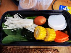 -呷哺呷哺 黄金牧场 (盛世天骄店)