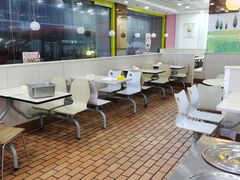 -六和餐饮(东城根店)