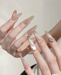 -1T·1M 日式美甲美睫