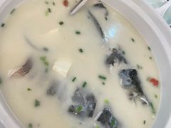 -浔味·山屿湖·正宗淳牌全鱼宴老字号