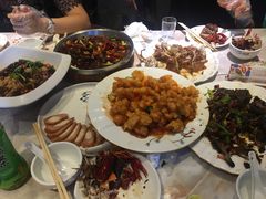 -小鱼儿海鲜港(新村十区店)