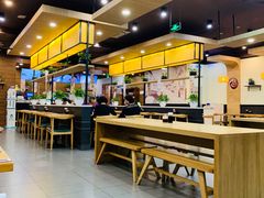 自助取餐区-李先生牛肉面大王(成都东站西广场店)