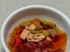 -海底捞火锅(宝龙广场夜宵主题店)