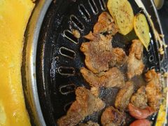 -胡悦里韩式烤肉(芝罘万达广场店)