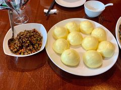 黑三剁配窝头-西双版纳洲际度假酒店-曼霖轩中餐厅