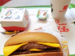 -麦当劳(金稻田路餐)