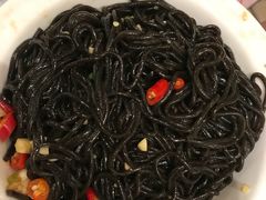 -丹江口渔村·湘味厨房(桃园店)