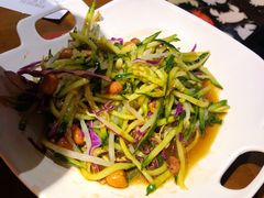 东北大拌菜-胖哥俩肉蟹煲(济南世茂国际广场店)