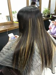 -Moyue HAIR SALON