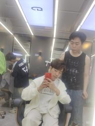 -藤野造型烫发染发